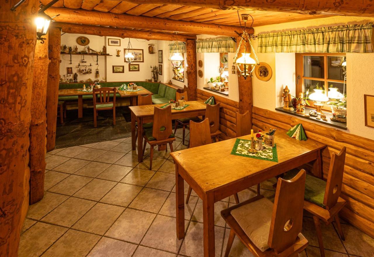 Pension Und Gaststaette Zur Knappenschaenke Thermalbad Wiesenbad Exterior foto