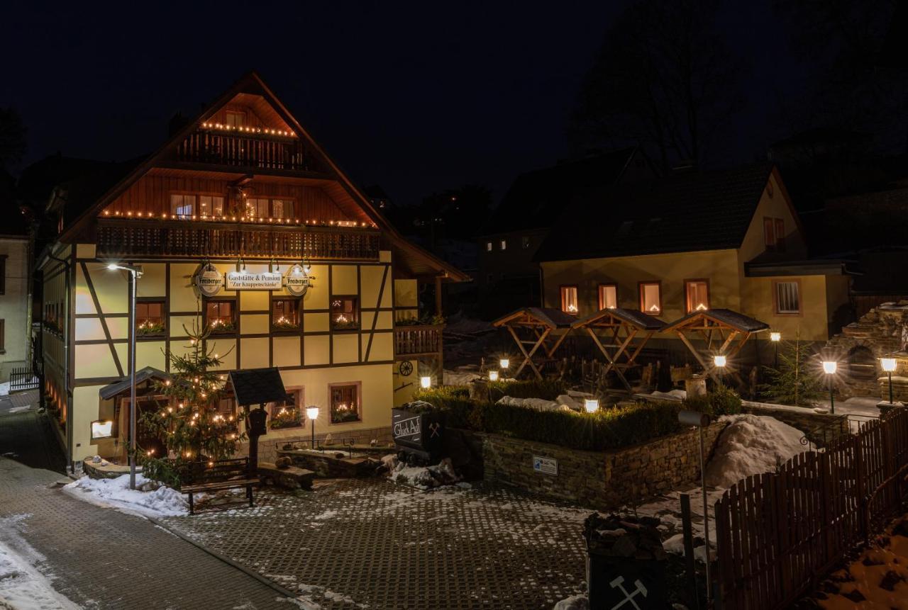 Pension Und Gaststaette Zur Knappenschaenke Thermalbad Wiesenbad Exterior foto